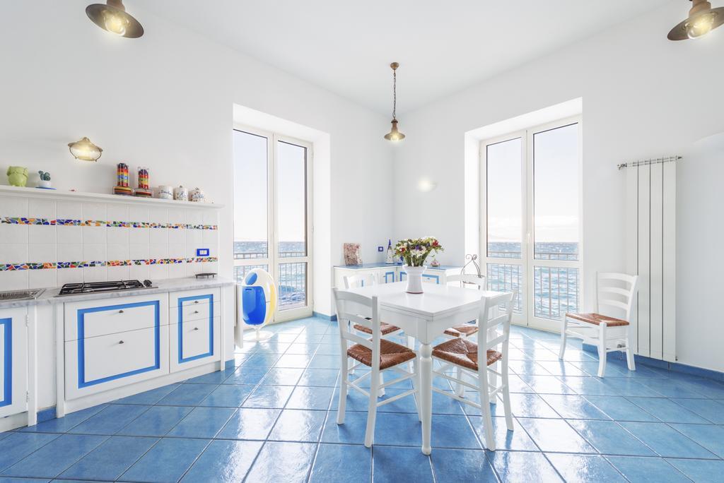 La Luella Appartement Sorrento Buitenkant foto